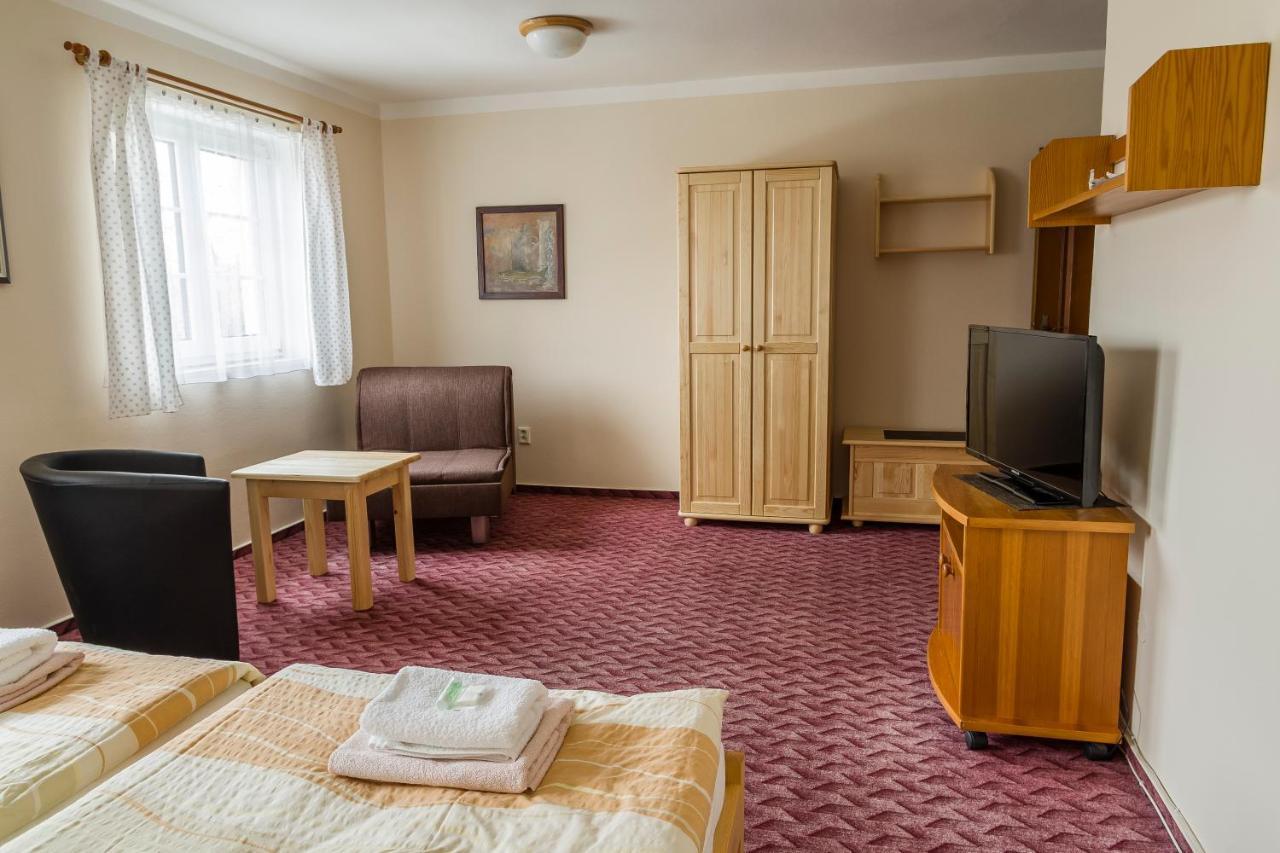 Penzion U Candru Vyssi Brod Luaran gambar